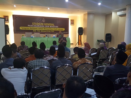 Pascasarjana IAIN Madura Gelar Studium General Bersama Prof. Akhsanul In’am, Ph.D.